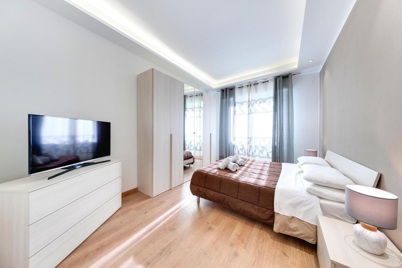Ariston - Ciclabile Appartamento In Centro Al Mare Con Balcone Σαν Ρέμο Εξωτερικό φωτογραφία